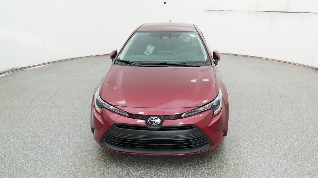2026 Toyota Corolla LE photo 2