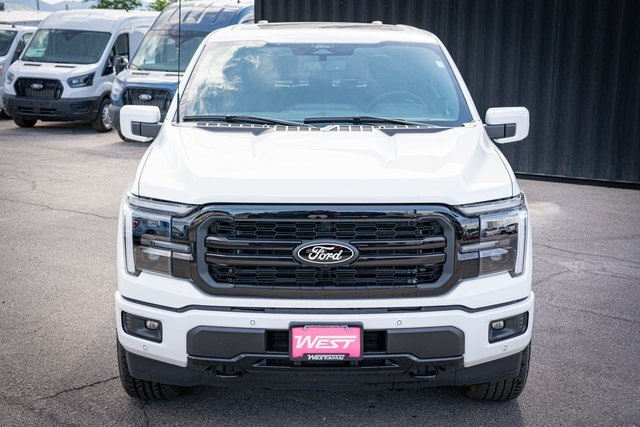 2025 Ford F-150 Lariat photo 2