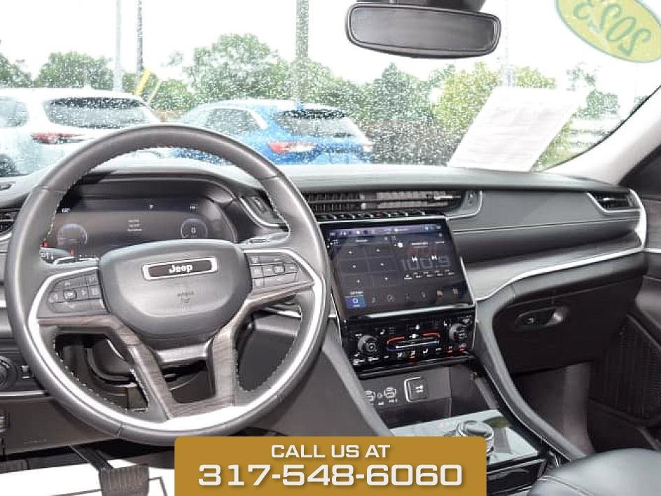 2023 Jeep Grand Cherokee Limited photo 11