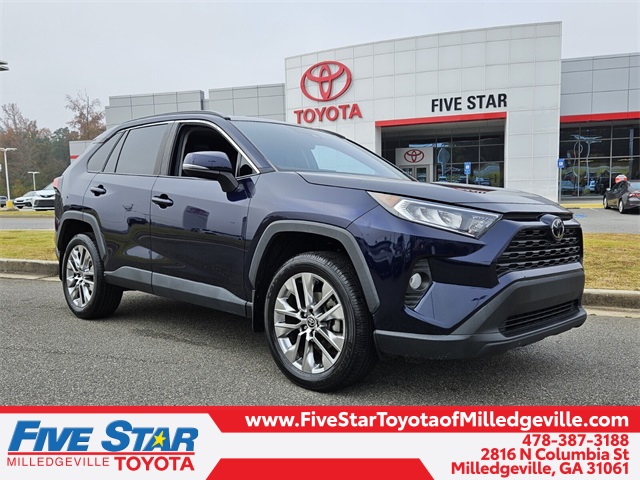 2021 Toyota RAV4 XLE Premium's photo
