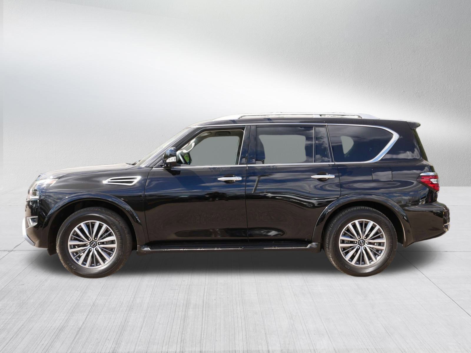 2024 Nissan Armada SL photo 4