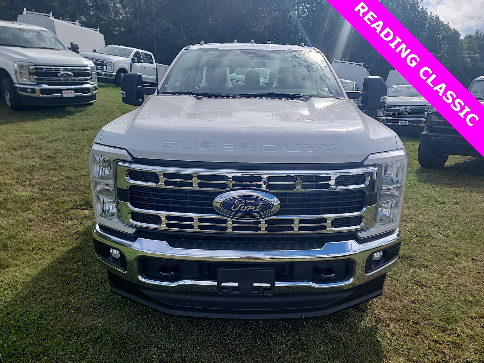 2025 Ford F-350 photo 24