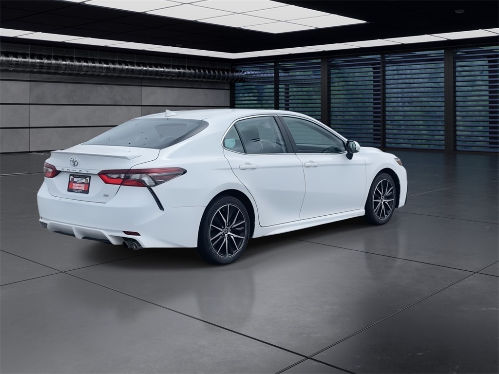 2023 Toyota Camry SE photo 8
