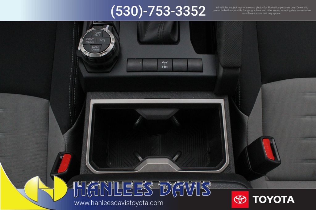 2025 Toyota Tacoma TRD Off-Road photo 17