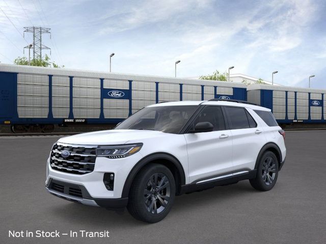 2025 Ford Explorer Active's photo