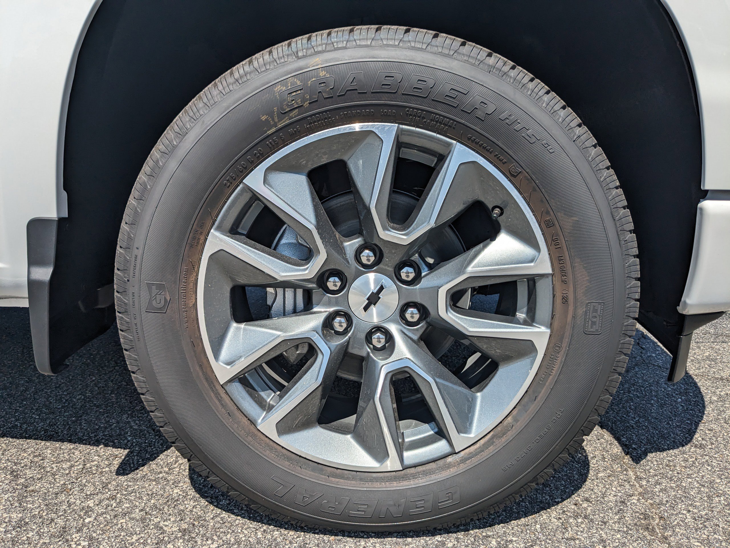 2025 Chevrolet Silverado 1500 RST photo 11