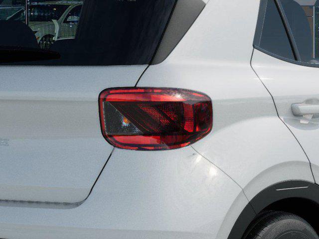 2025 Hyundai Venue SE photo 3