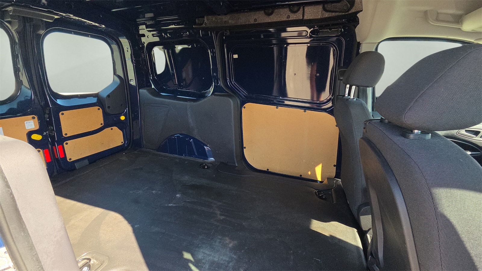2017 Ford Transit Connect XL photo 24