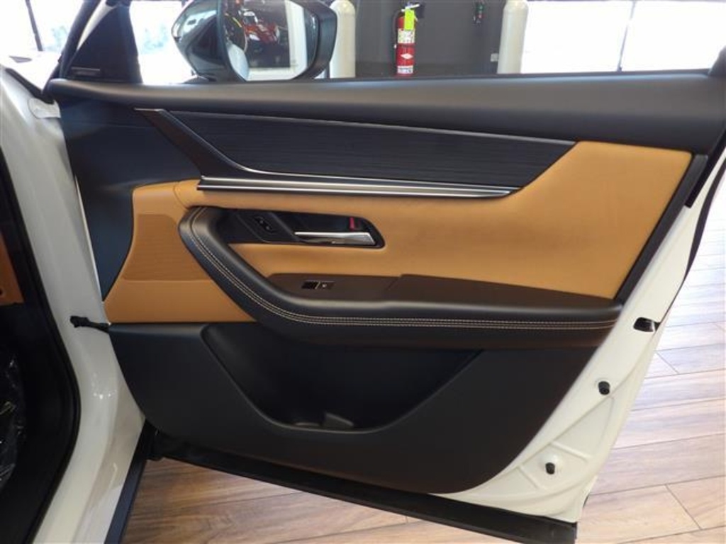 2025 Mazda CX-70 3.3 Turbo Premium Plus photo 13
