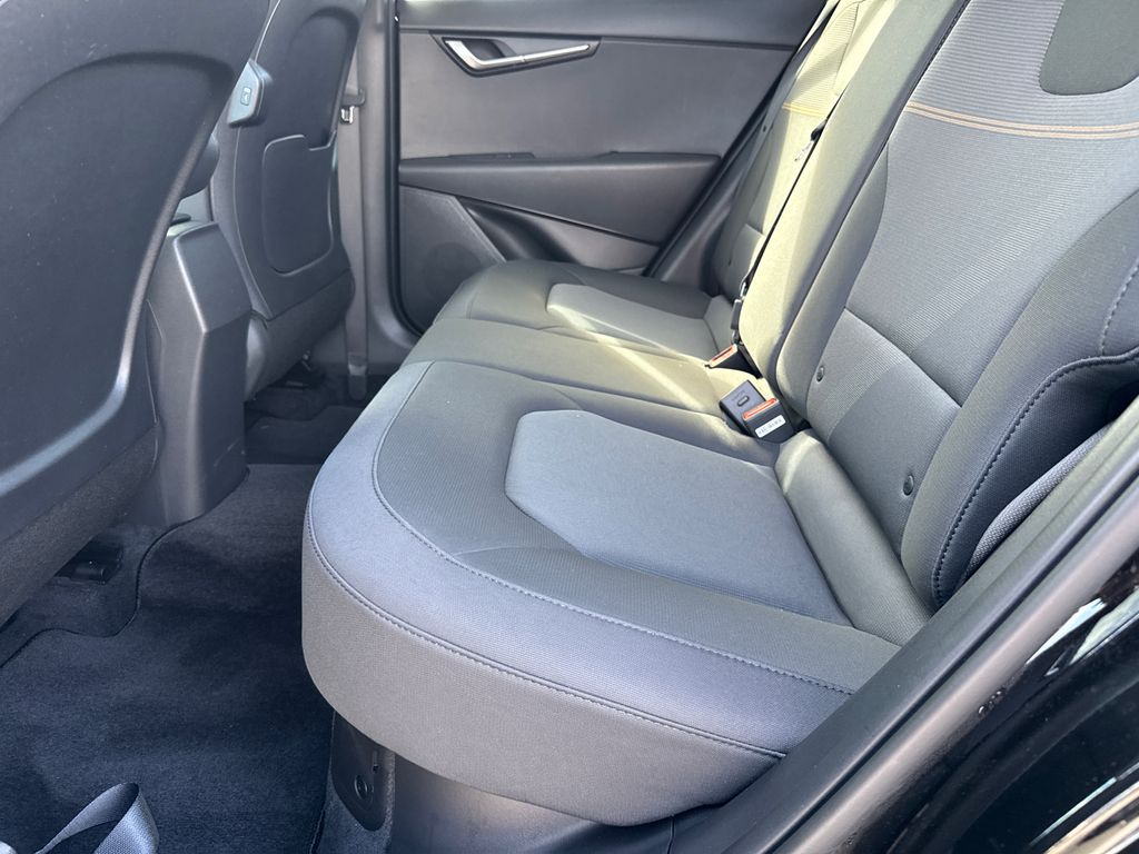 2024 Kia Niro LX photo 20