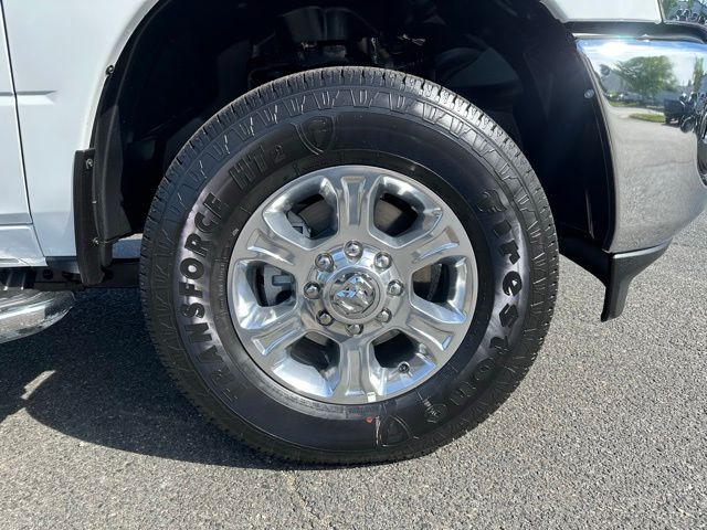 2025 Ram 2500 Big Horn photo 11