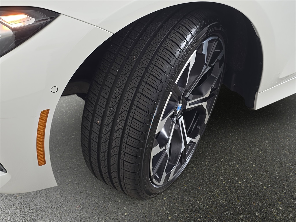 2025 Bmw 330i xDrive Sedan photo 28