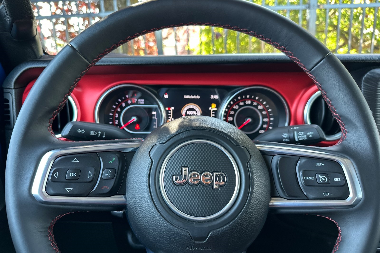 2020 Jeep Gladiator Rubicon photo 22
