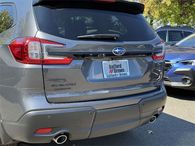 2025 Subaru Ascent Onyx Edition Touring photo 10
