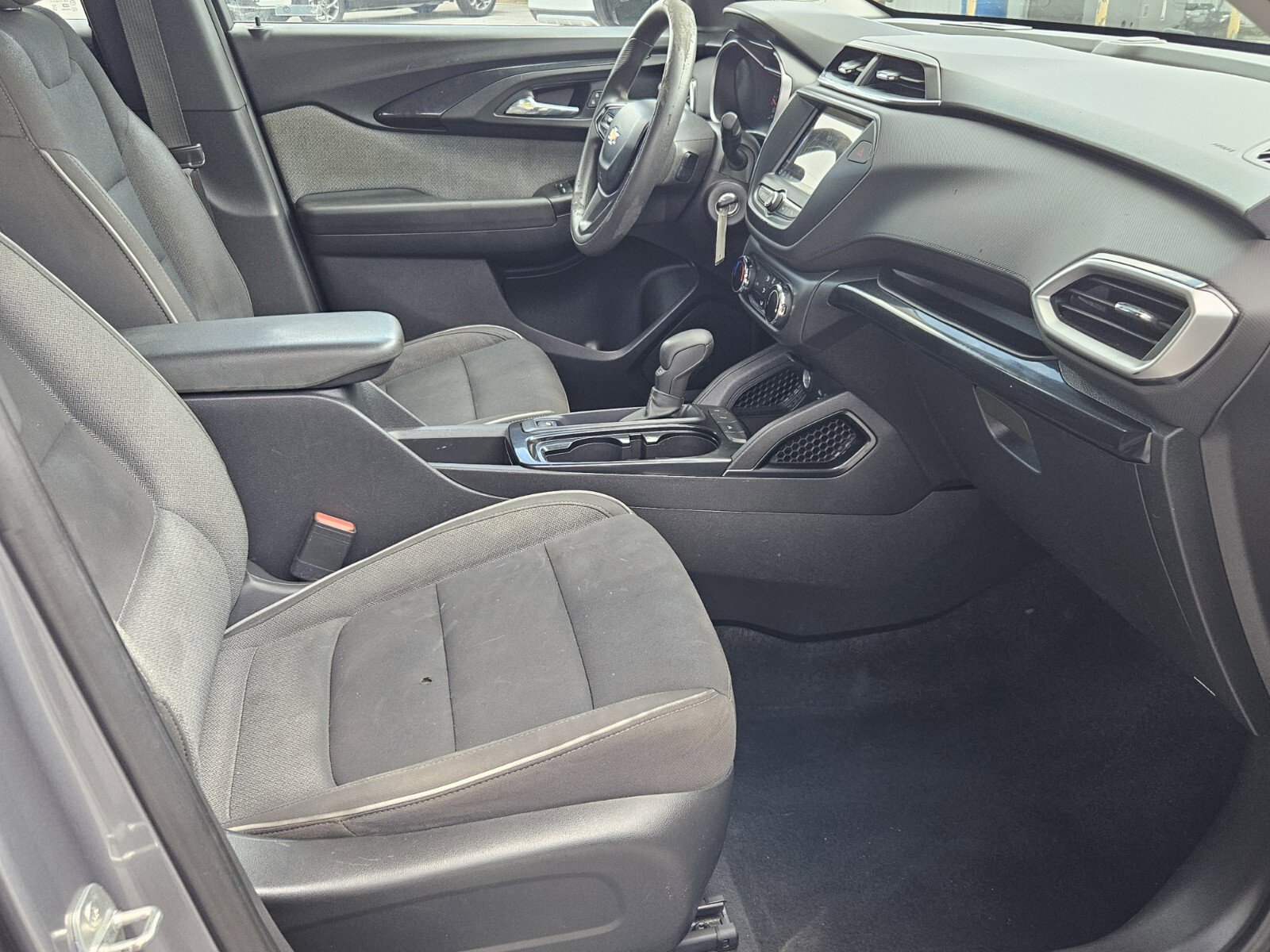 2021 Chevrolet Trailblazer LS photo 11