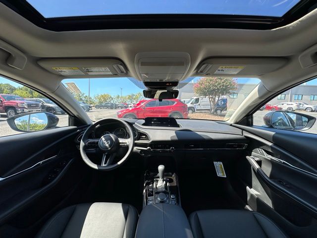 2025 Mazda CX-30 2.5 S Preferred photo 2