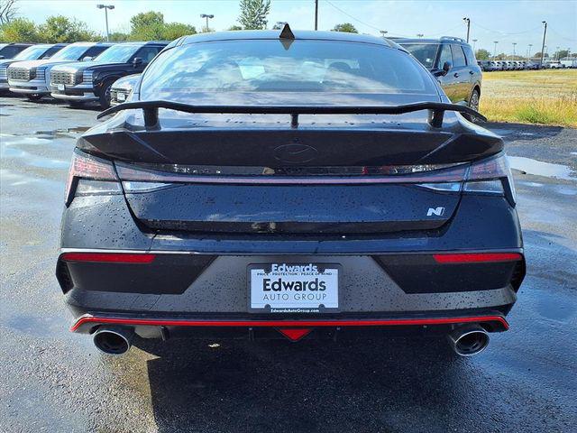 2025 Hyundai Elantra N photo 4