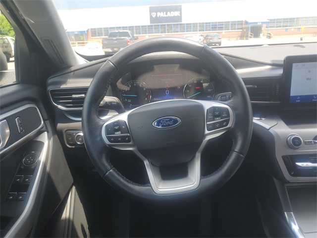 2022 Ford Explorer XLT photo 27
