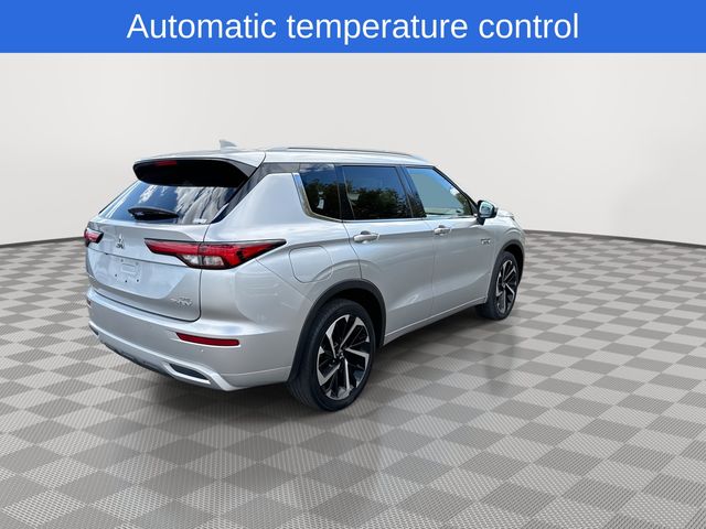 2023 Mitsubishi Outlander PHEV SEL photo 8