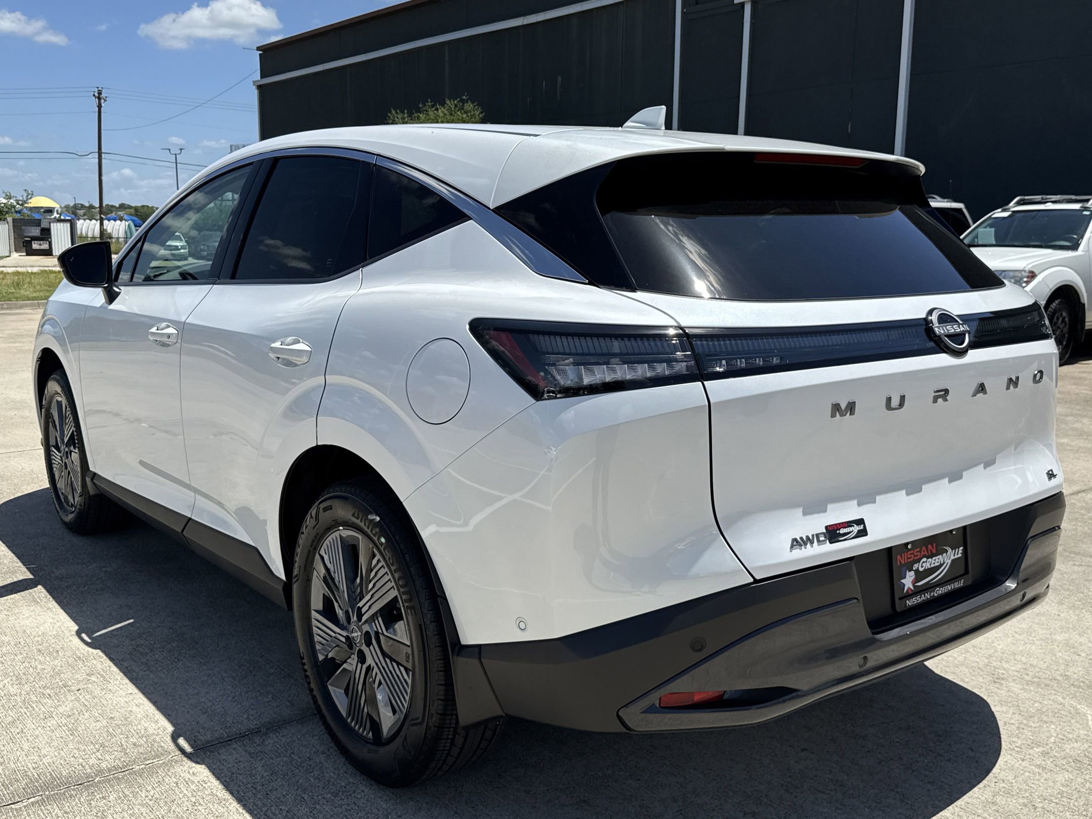 2025 Nissan Murano SL photo 3
