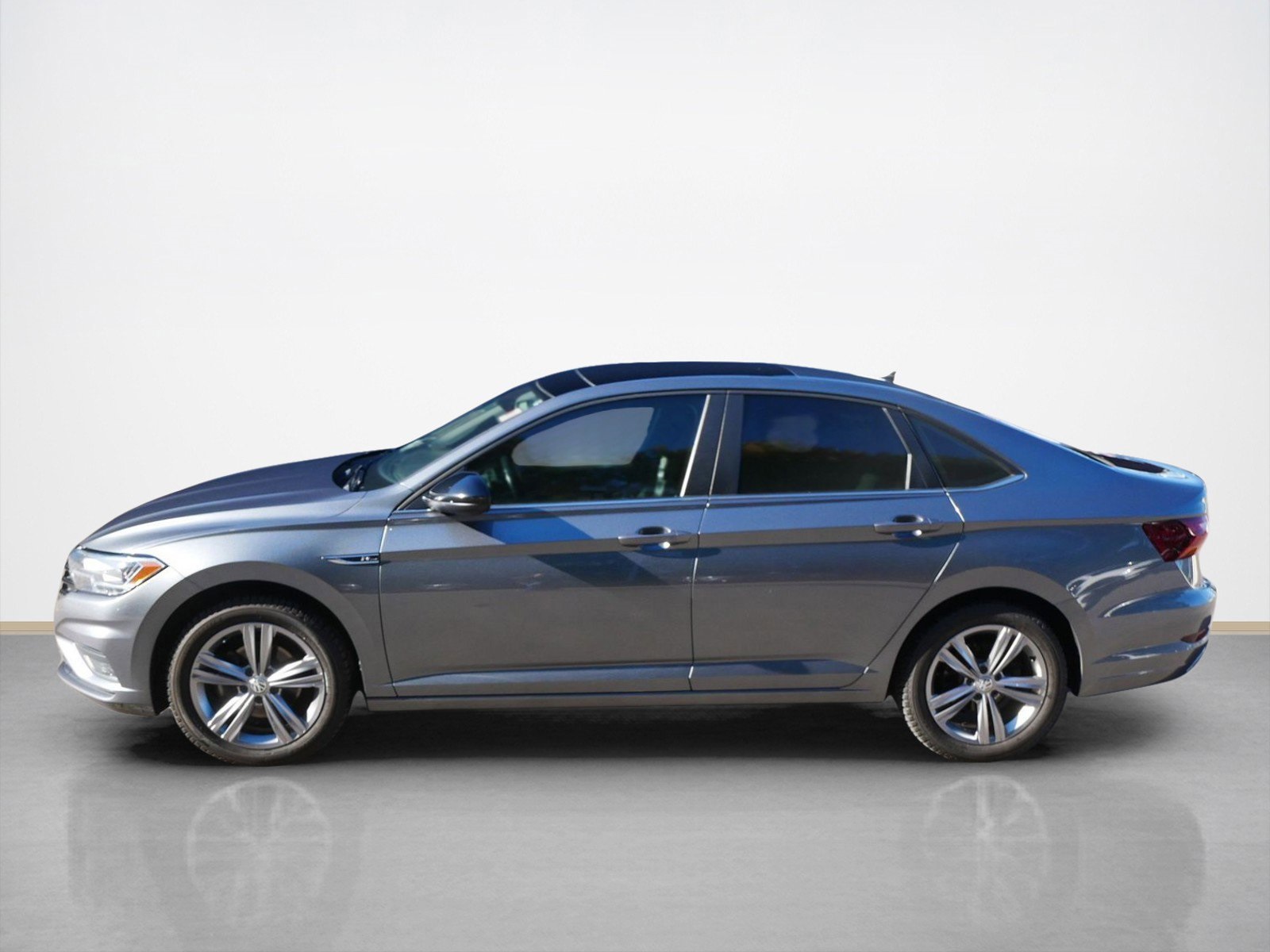 2019 Volkswagen Jetta SE R-Line photo 4