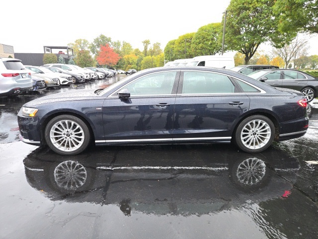 2021 Audi A8 4.0 Quattro L photo 2