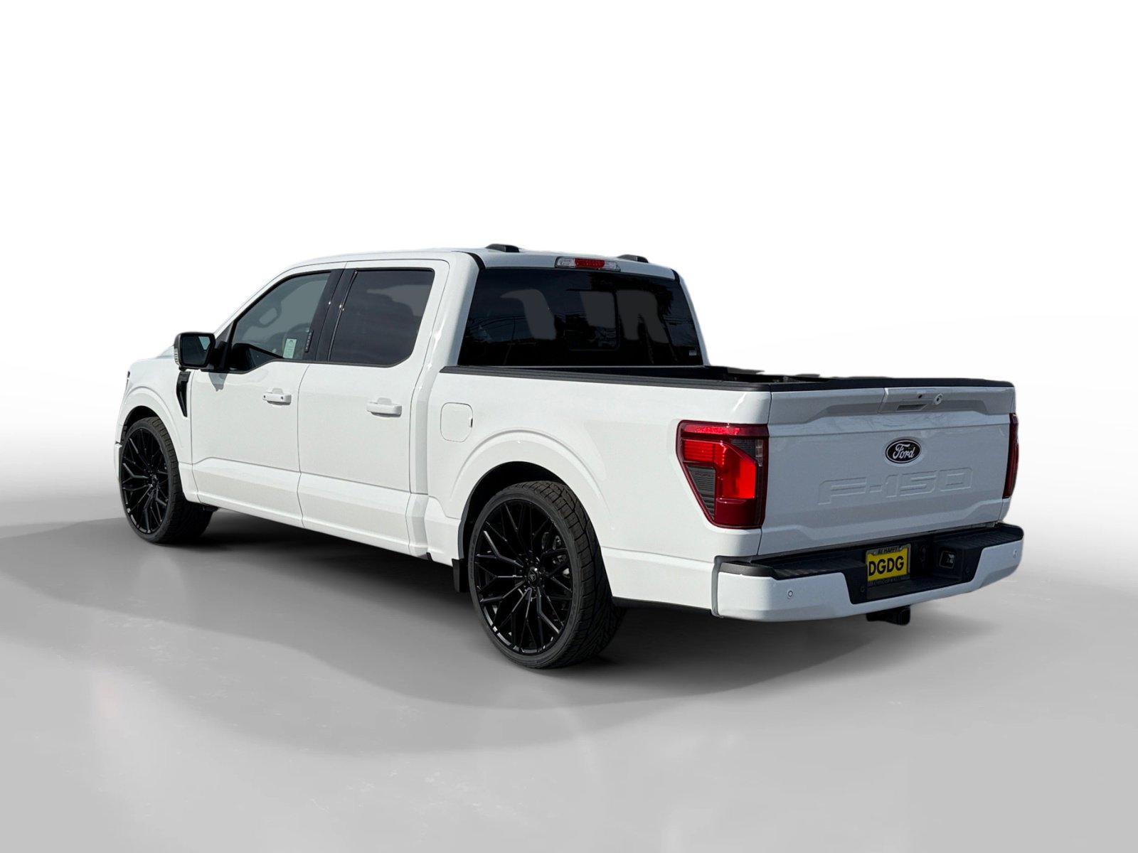 2024 Ford F-150 XLT photo 3