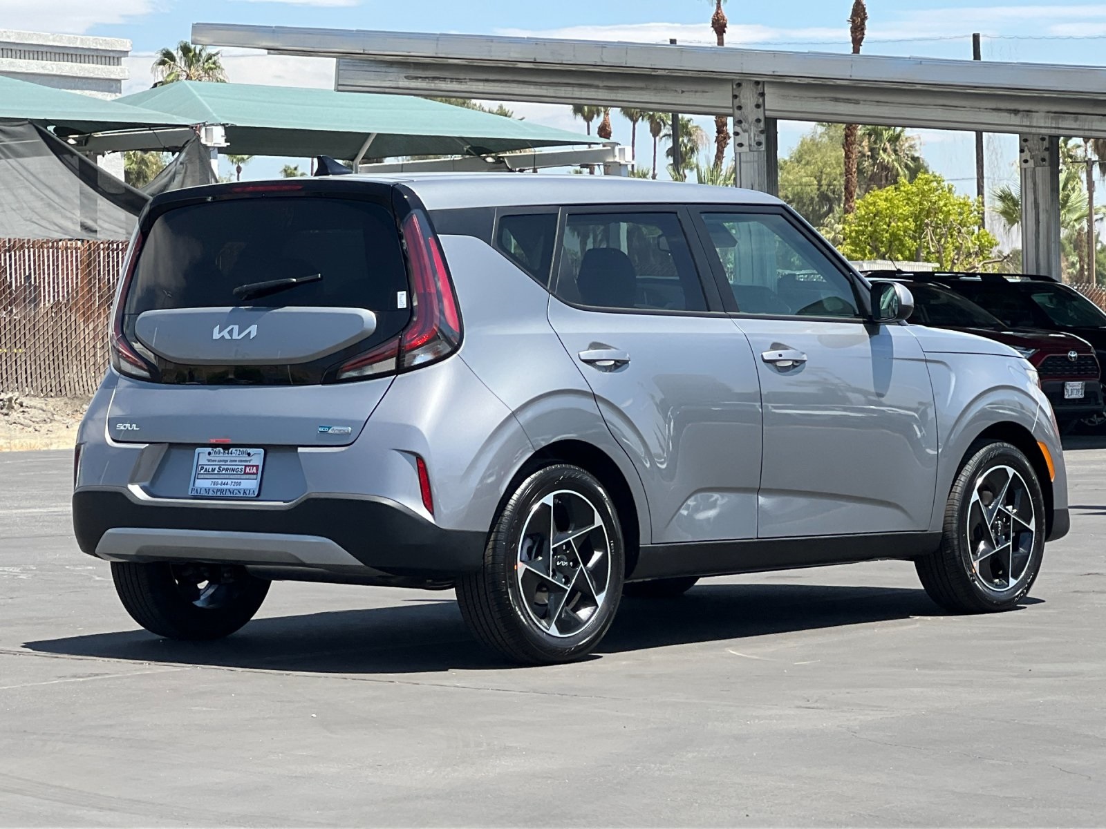 2025 Kia Soul EX photo 2