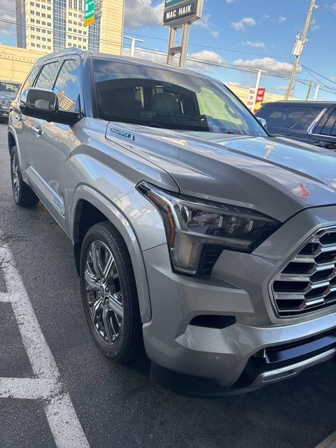 2023 Toyota Sequoia Capstone's photo