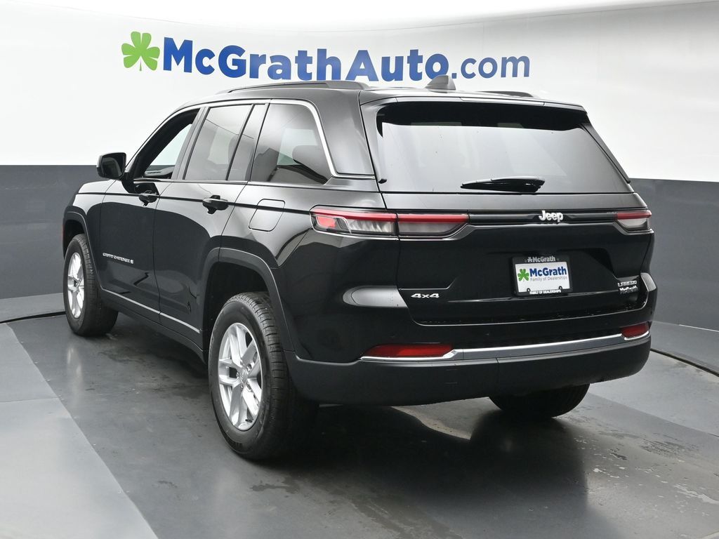 2025 Jeep Grand Cherokee Laredo X photo 17