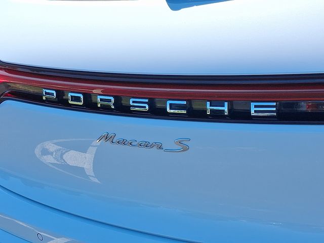 2024 Porsche Macan S photo 49