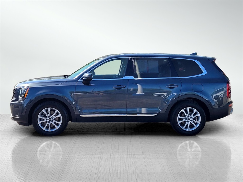 2022 Kia Telluride LX photo 5