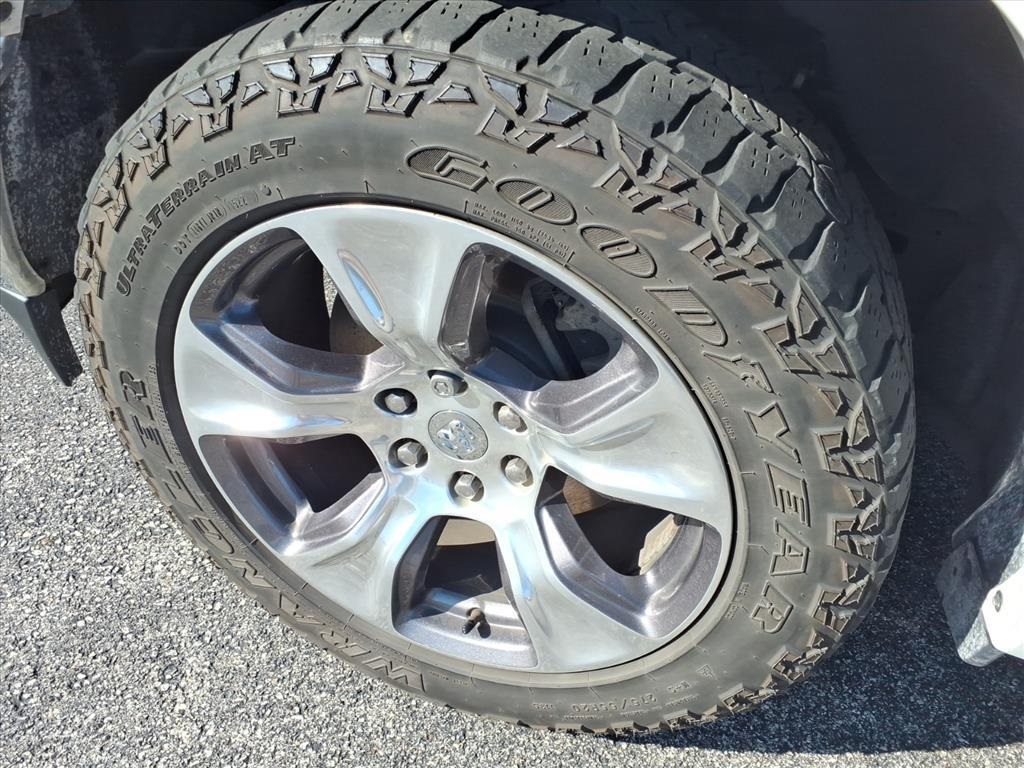 2020 Ram 1500 Laramie photo 4