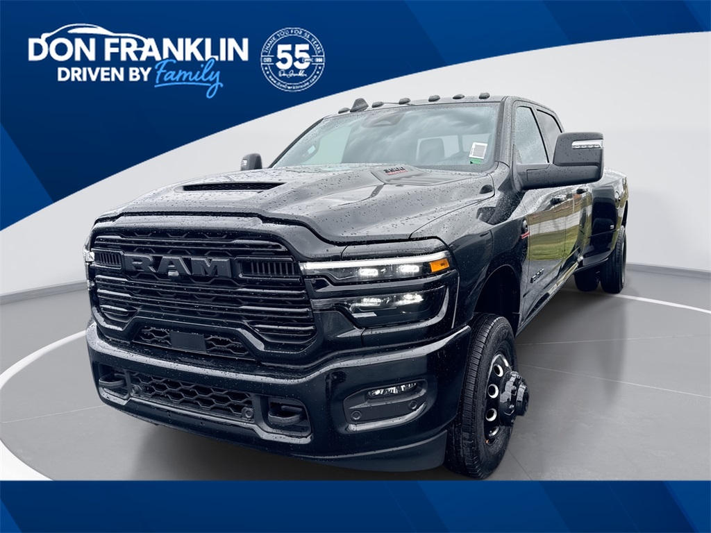 2026 RAM Ram 3500 Pickup Laramie's photo