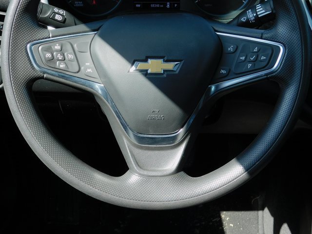 2023 Chevrolet Malibu 1LT photo 13