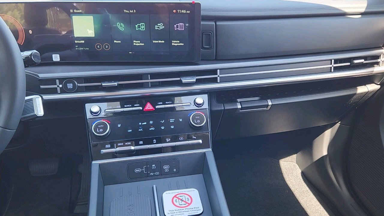 2025 Hyundai Santa Fe SEL photo 12