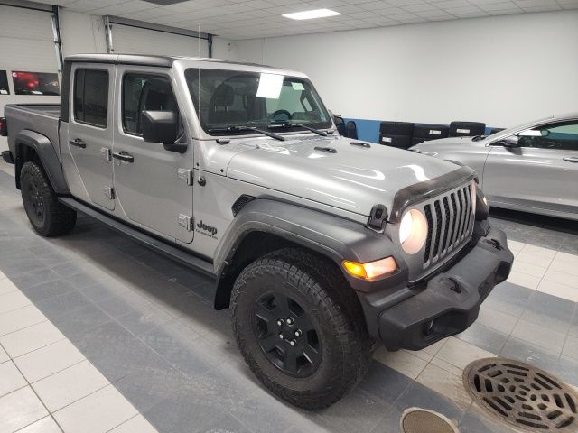 2020 Jeep Gladiator Sport S's photo
