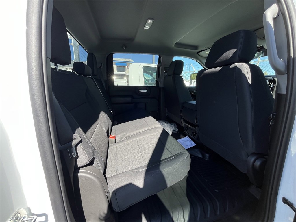 2025 Chevrolet Silverado 2500HD photo 6