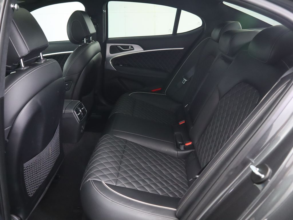 2021 Genesis G70 2.0T Elite Prestige 3.3T Sport photo 21