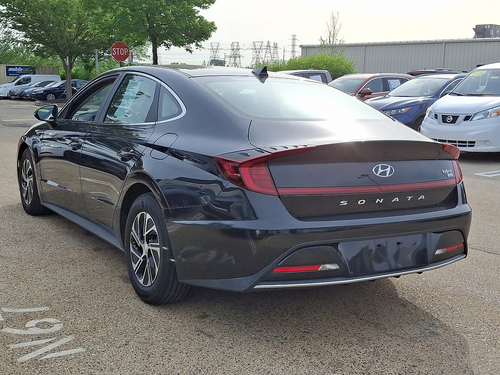 2023 Hyundai Sonata Hybrid Blue photo 2