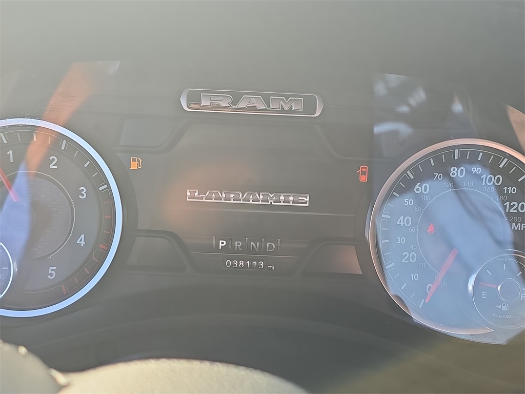 2021 Ram 3500 Laramie photo 21