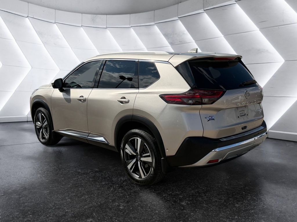 2023 Nissan Rogue Platinum photo 4