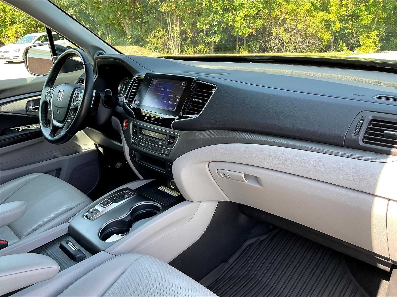 2022 Honda Ridgeline RTL-E photo 15