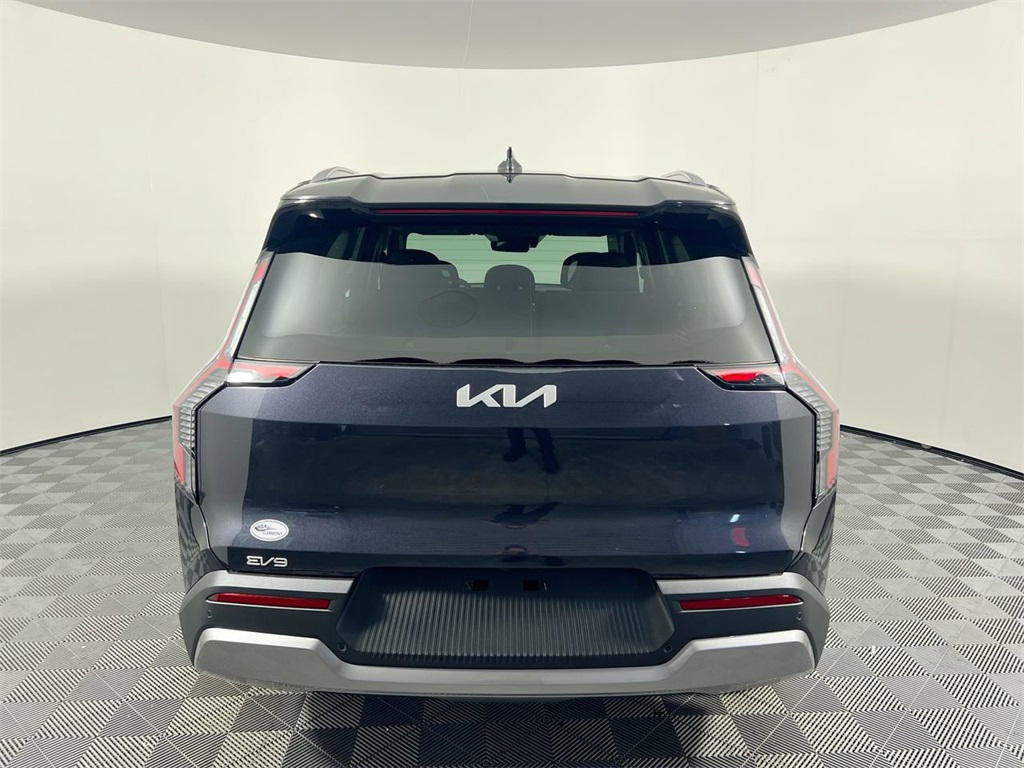 2026 Kia EV9 Wind photo 3