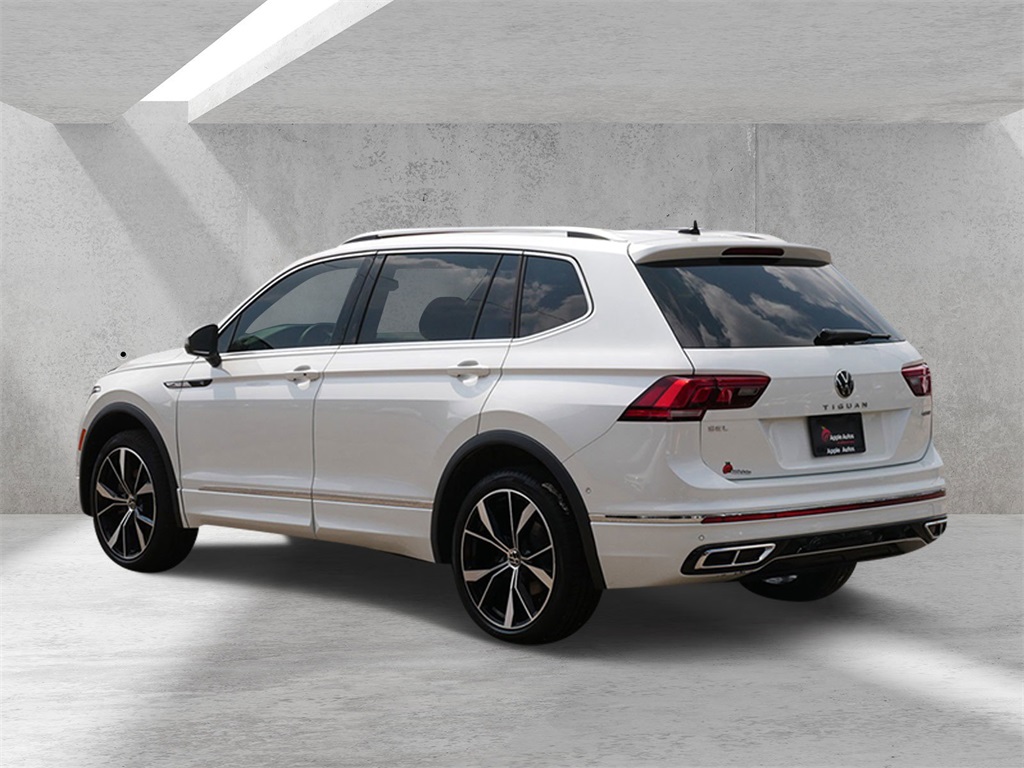 2022 Volkswagen Tiguan SEL Premium R-Line photo 4