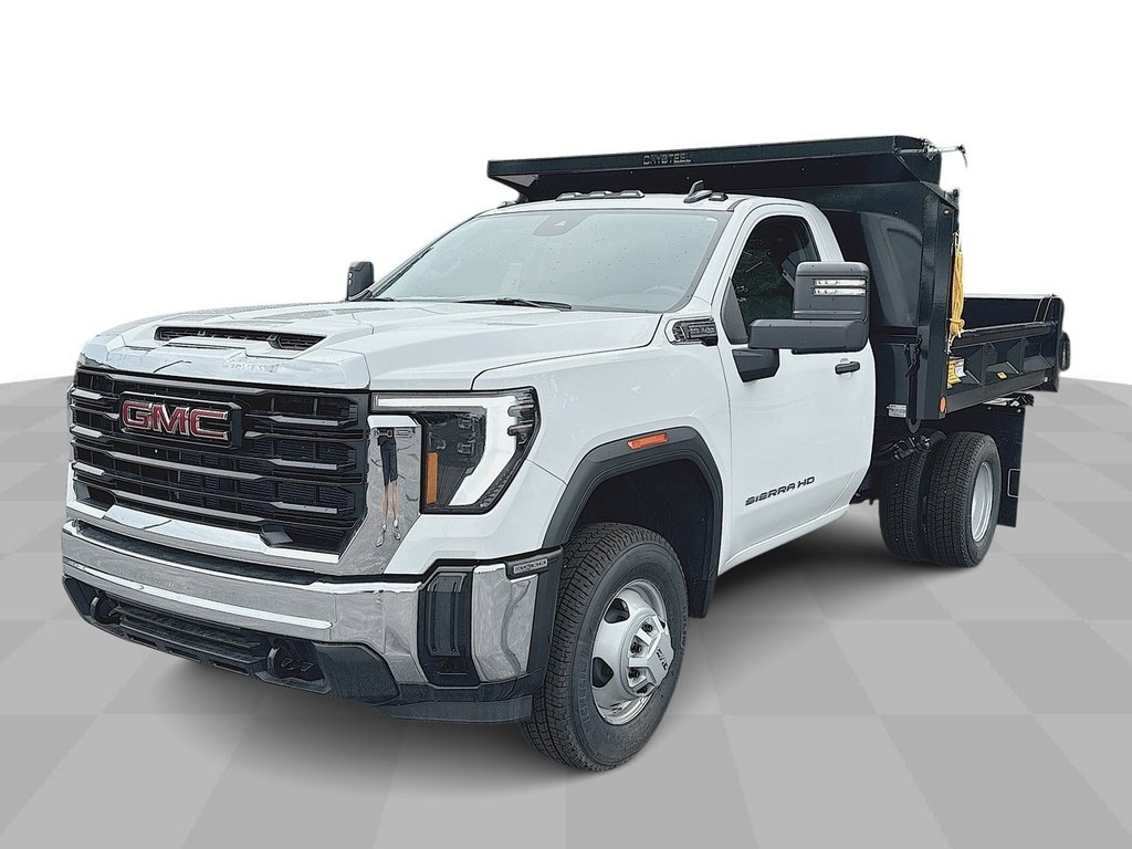 2025 GMC Sierra 3500HD Pro's photo