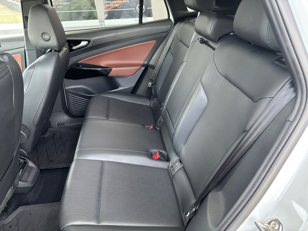 2021 Volkswagen ID.4 Pro S photo 16
