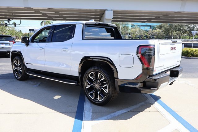 2026 Gmc Sierra EV Denali photo 4