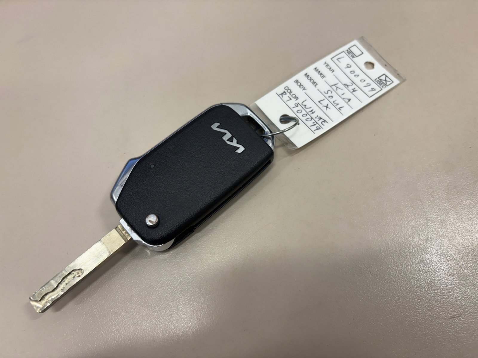 2024 Kia Soul LX photo 41