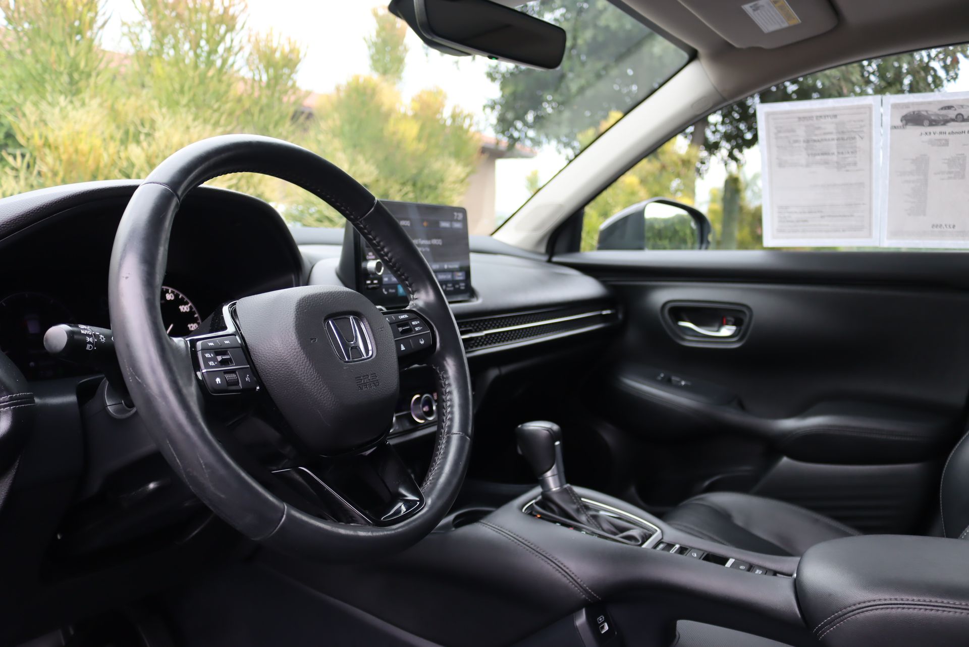 2023 Honda HR-V EX-L photo 3